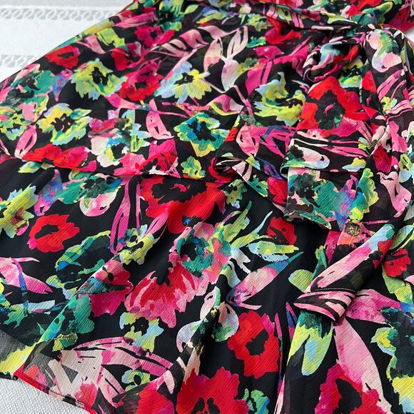 Tahari Plus Size 16W Sleeveless Floral Wrap Dress Ruffle Tiered Hem Bright Fun - Picture 9 of 11